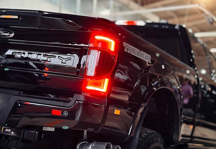 Ford F-250 Super duty Exterior rear 