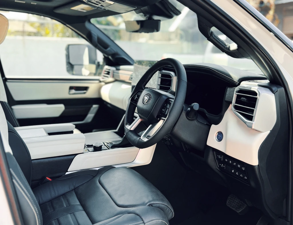 Sequoia - Steering wheel